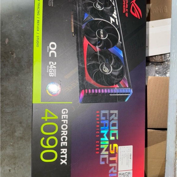 Republic of Gamers Gaming PC with RGB Lighting - Picture 3 of 5